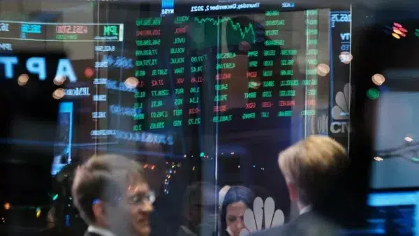 Investors Offer to Sell Only $388 Million in Bonds to the Government — Inversionistas ofrecen vender solo $388 millones de bonos al gobierno