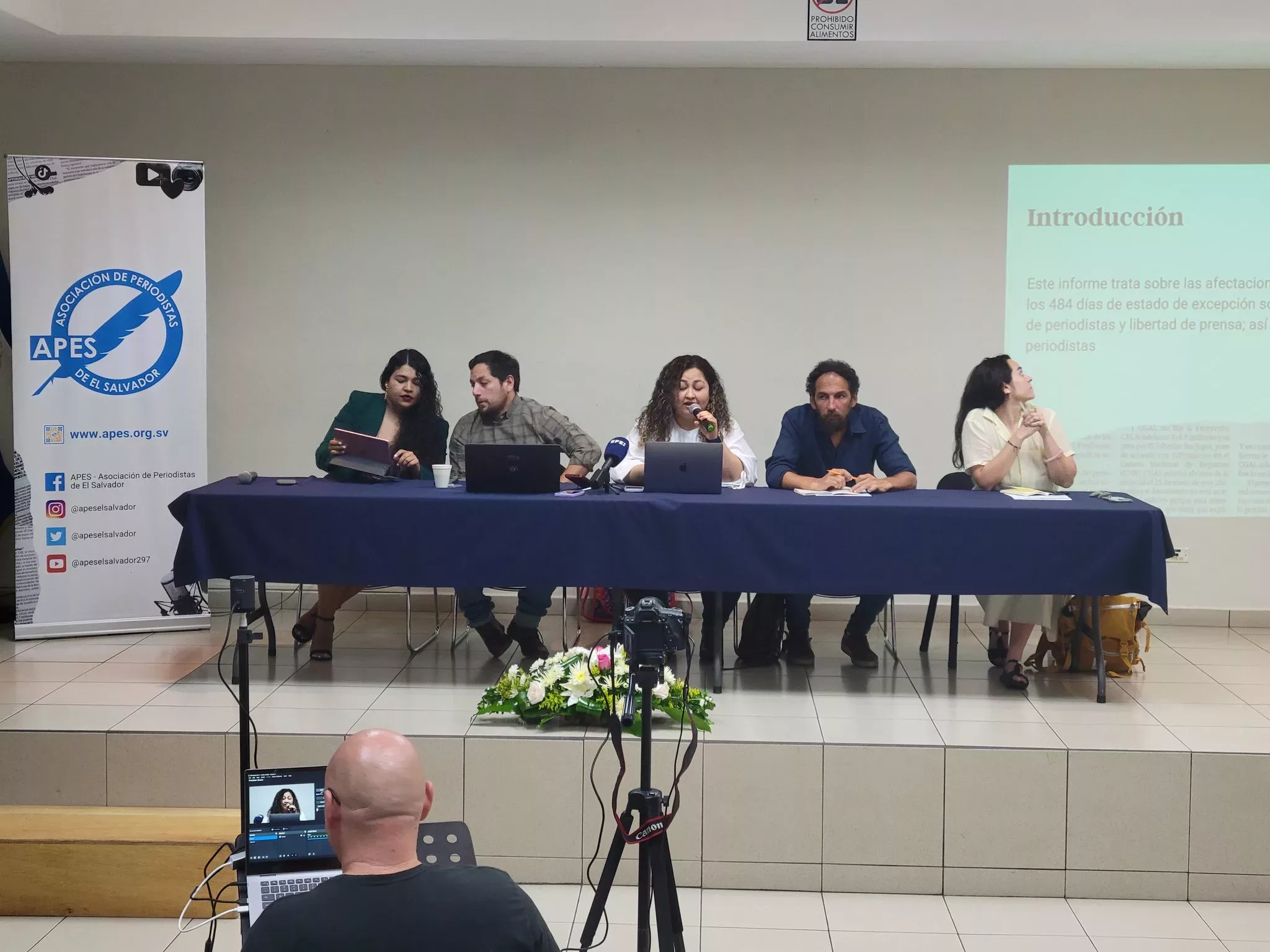 APES condemns increase in persecution against journalists — APES condena aumento de persecución contra periodistas