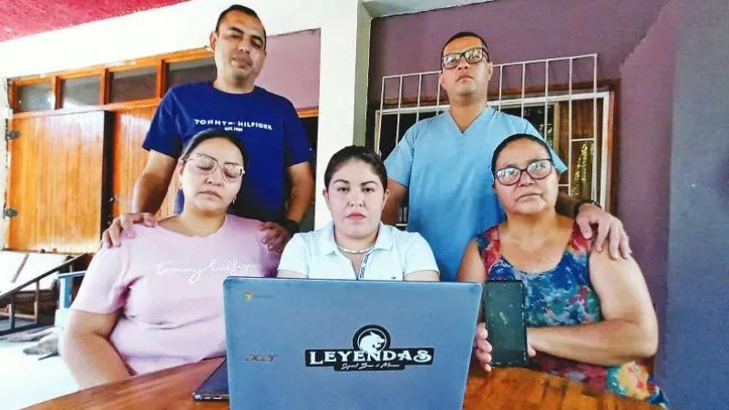 Councilman imprisoned for denouncing corruption in Izalco, family members say/ Concejal está preso por denunciar corrupción en Izalco, afirman familiares