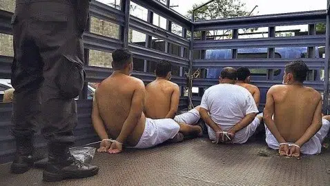 Government of El Salvador is requesting a new extension to the exceptional regime and an increase in the maximum prison sentence — Gobierno de El Salvador pide nueva prórroga al régimen de excepción y aumentar pena máxima de cárcel
