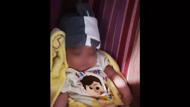 A baby born in prison died six days after being handed over to relatives — Bebé nacido en prisión murió a los seis días de ser entregado a familiares
