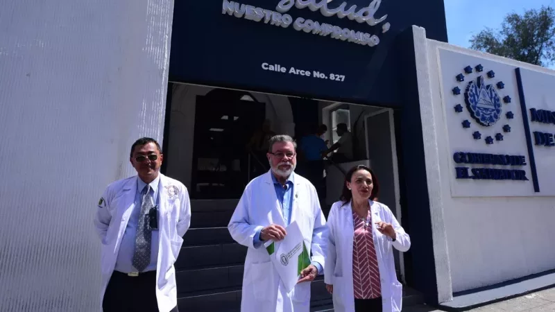 Medical College Seeks Dialogue with Health Minister to Address Crisis in Healthcare Staff — Colegio Médico busca diálogo con ministro de Salud para abordar crisis en personal de salud