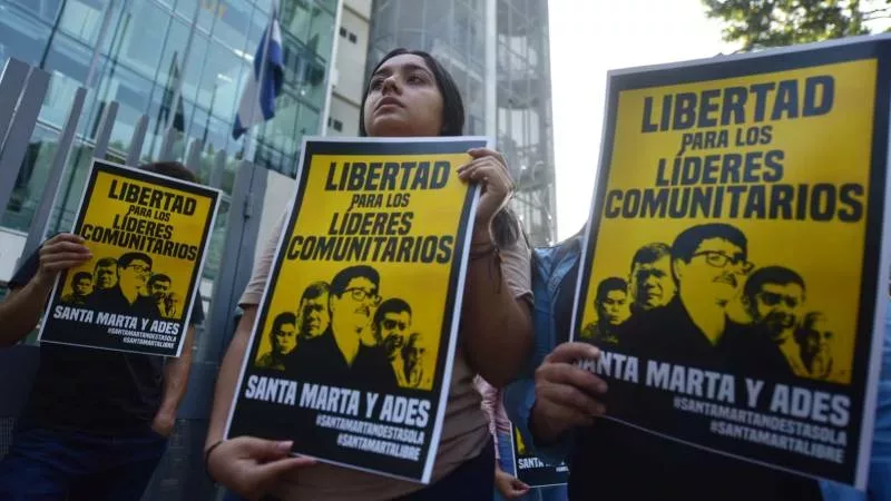 Court Grants House Arrest for Community Leaders of Santa Marta — Juzgado otorga arresto domiciliar para líderes comunitarios de Santa Marta