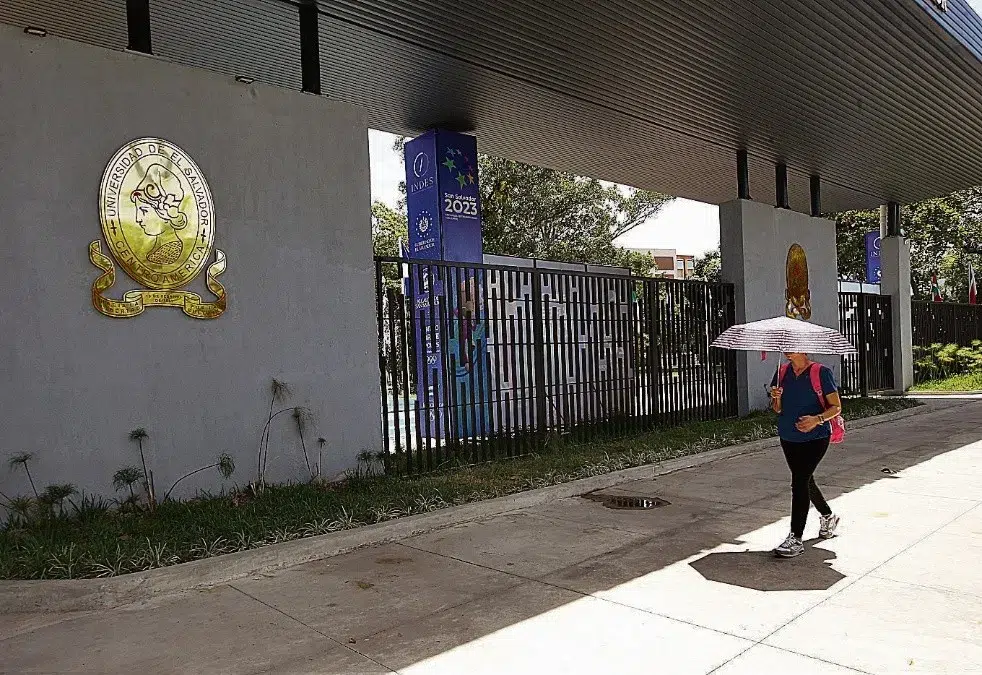 The Salvadoran government still owes $42 million in budget to the University of El Salvador (UES) — Gobierno salvadoreño aún debe $42 millones de presupuesto a la UES