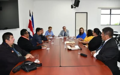 Union Representatives Report Suspensions and Layoffs of Union Leaders from the Ministries of Health and Public Works to ILO — Denuncian ante OIT suspensiones y despidos de sindicalistas de los ministerios de Salud y Obras Públicas