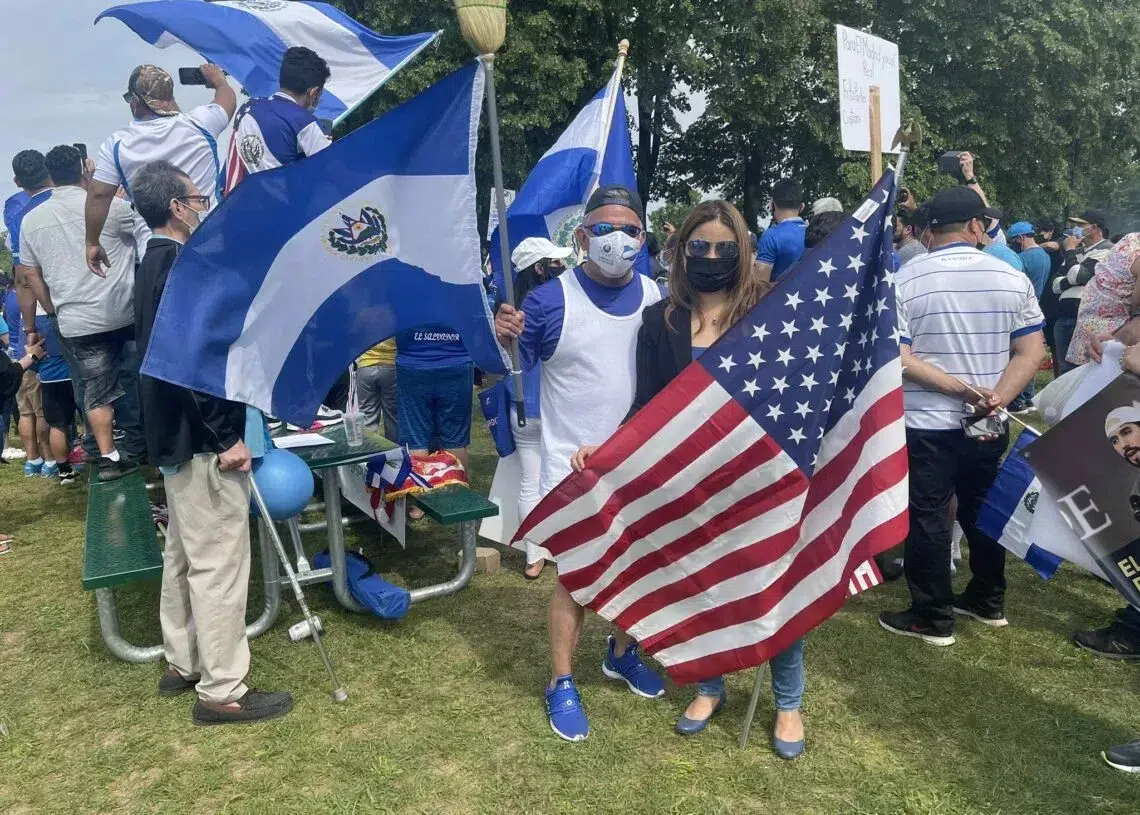 Why Do Some Salvadorans Want to Return from the United States to Their Country? — ¿Por qué algunos salvadoreños quieren regresar de Estados Unidos al país?