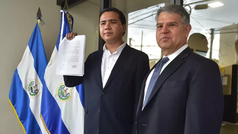 Nuestro Tiempo Reiterates Request to TSE to Reject Bukele’s Candidacy — Nuestro Tiempo reitera petición al TSE de no aceptar candidatura de Bukele