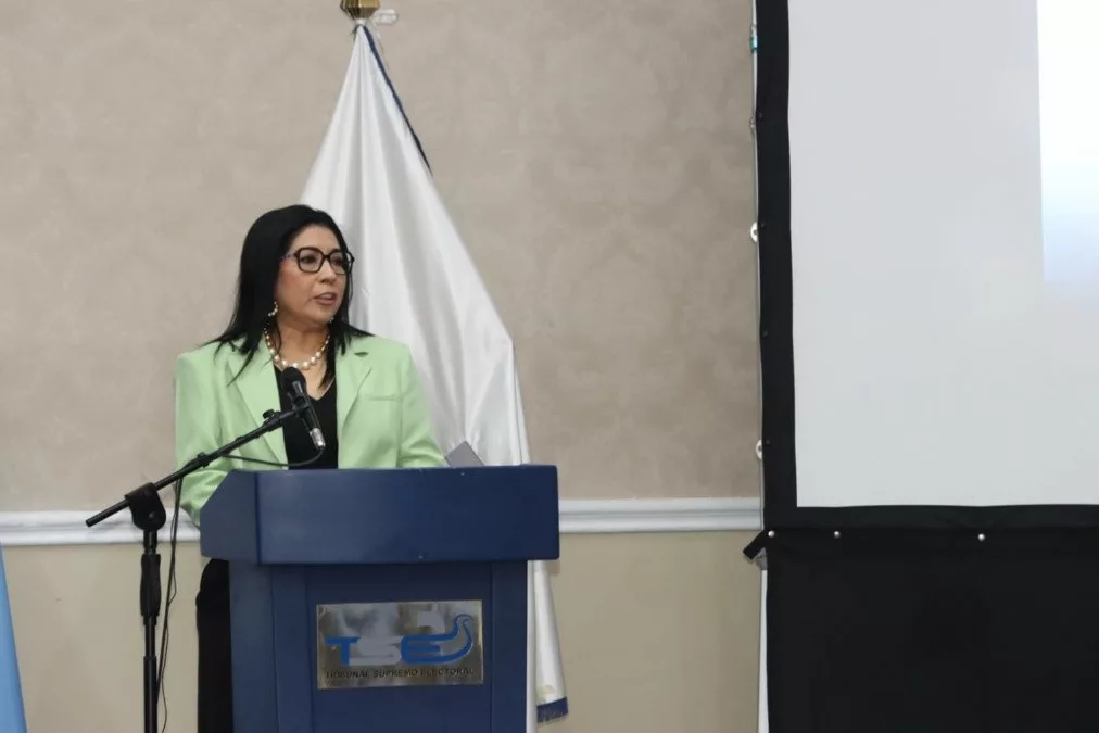 Opponents Reject Signing of Pact and Complain to TSE about Lack of Guarantees — Opositores rechazan firma de pacto y reclaman al TSE falta de garantías