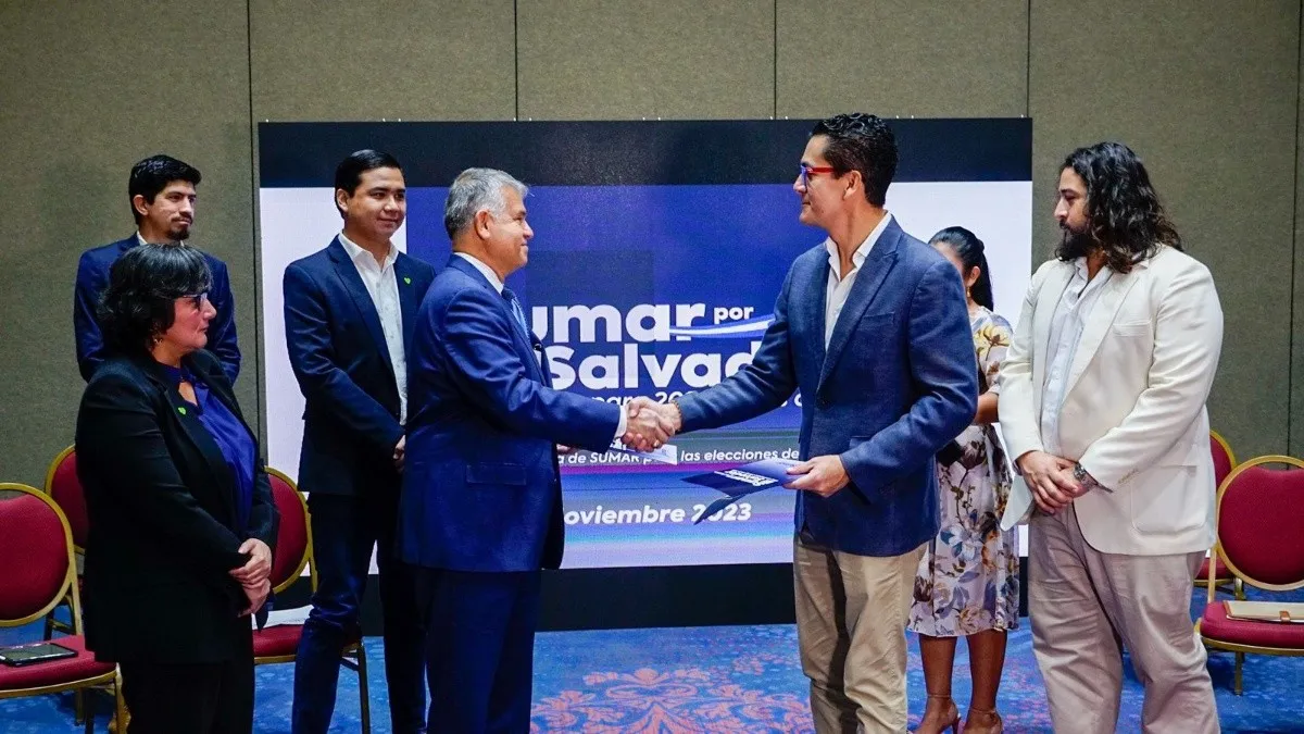 SUMAR presented platform to the presidential formula of Nuestro Tiempo — SUMAR presentó plataforma a fórmula presidencial de Nuestro Tiempo