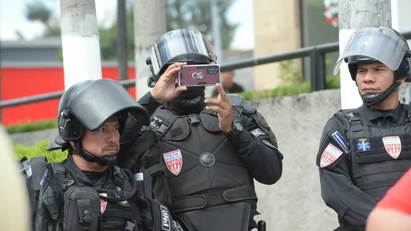 Fear is Used to Stay in Power, Academic Says — Miedo es usado para mantenerse en el poder, dice académico