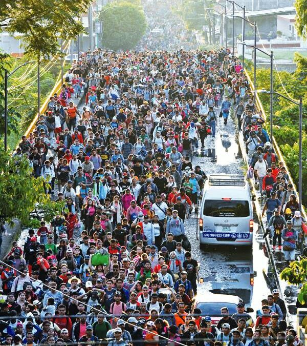 More than 36,800 migrants from El Salvador have applied for refuge in Mexico this year — Más de 36,800 migrantes de El Salvador han solicitado refugio en México en este año