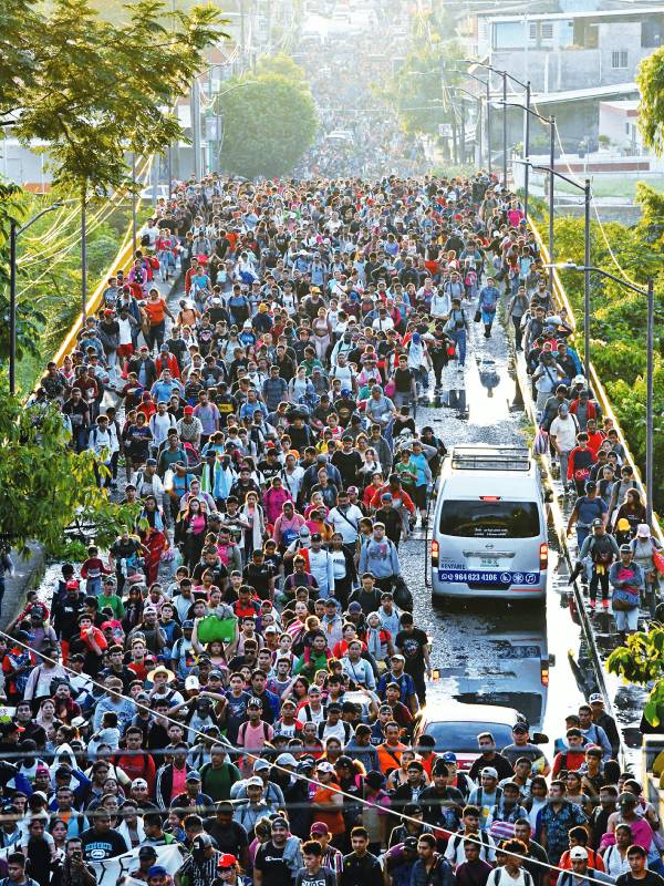 More than 36,800 migrants from El Salvador have applied for refuge in Mexico this year — Más de 36,800 migrantes de El Salvador han solicitado refugio en México en este año