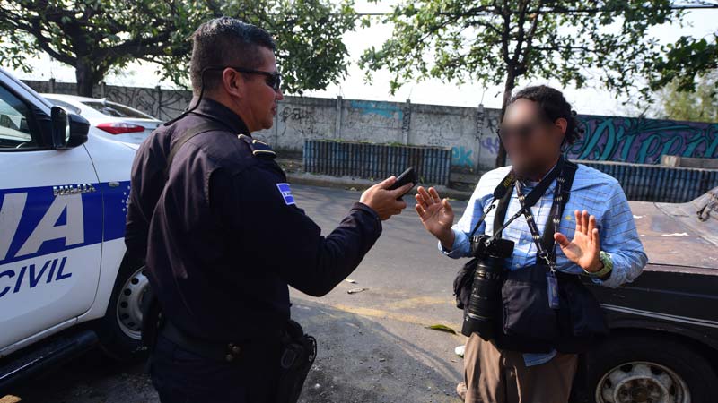 APES registers 82 aggressions against journalists using the emergency regime— APES registra 82 agresiones a periodistas utilizando el régimen de excepción