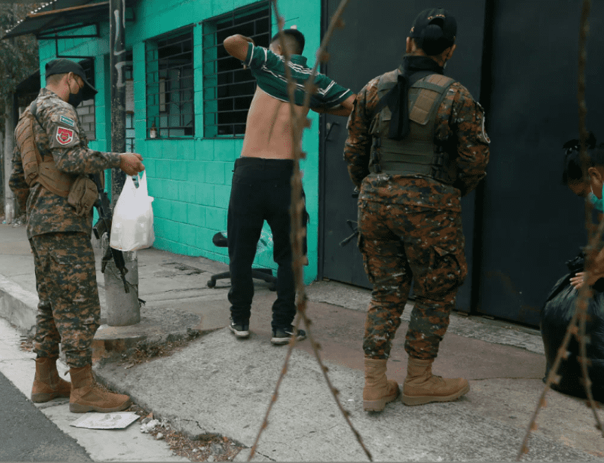 Organizations See Electoral Strategy in Surge of Arrests in El Salvador — Organizaciones ven estrategia electoral en alza de capturas en El Salvador