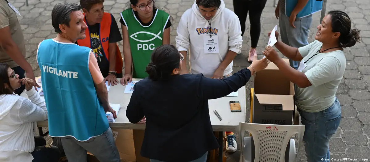 OAS questions “slow” vote count in El Salvador — OEA cuestiona “lento” recuento de votos en El Salvador