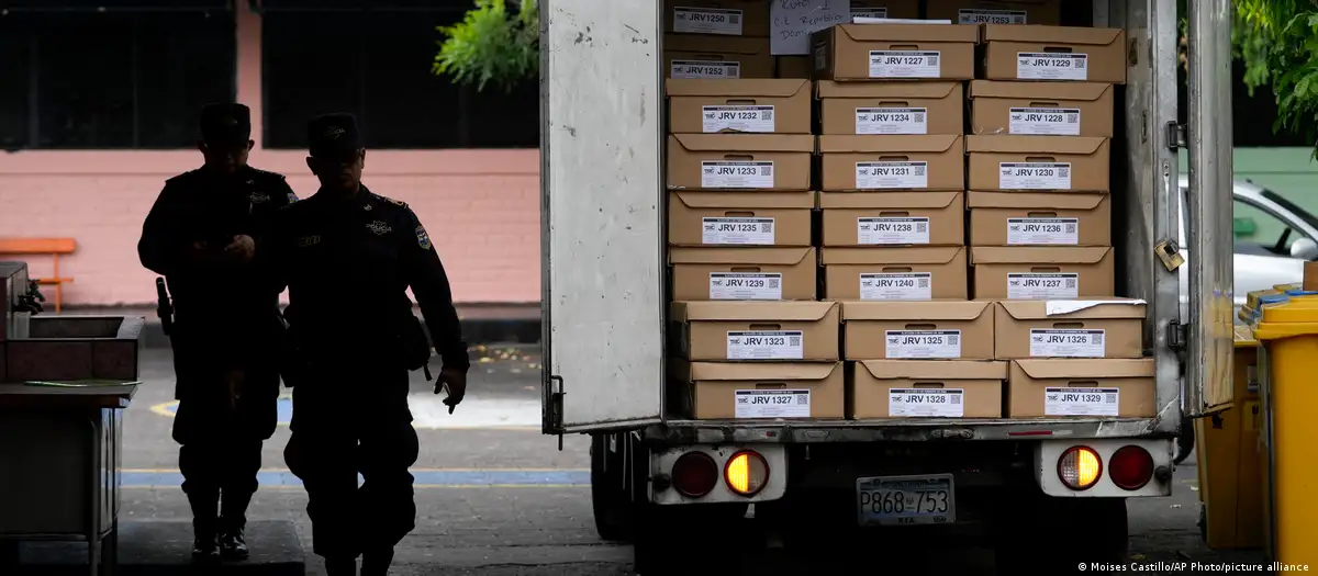 El Salvador’s Opposition: “They want to steal” the Congress from us — Oposición de El Salvador: “Nos quieren robar” el Congreso