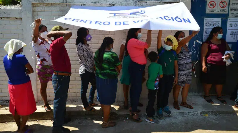 El Salvador fails to meet minimum electoral integrity standards, WOLA points out from the United States — El Salvador incumple estándares mínimos de integridad electoral, señala WOLA desde EE.UU.