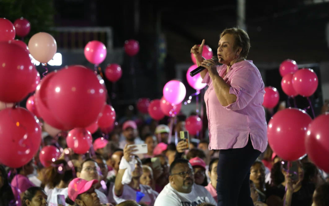 Milagro Navas Declares Victory in La Libertad Este Municipal Elections — Milagro Navas se declara ganadora de los comicios municipales de La Libertad Este