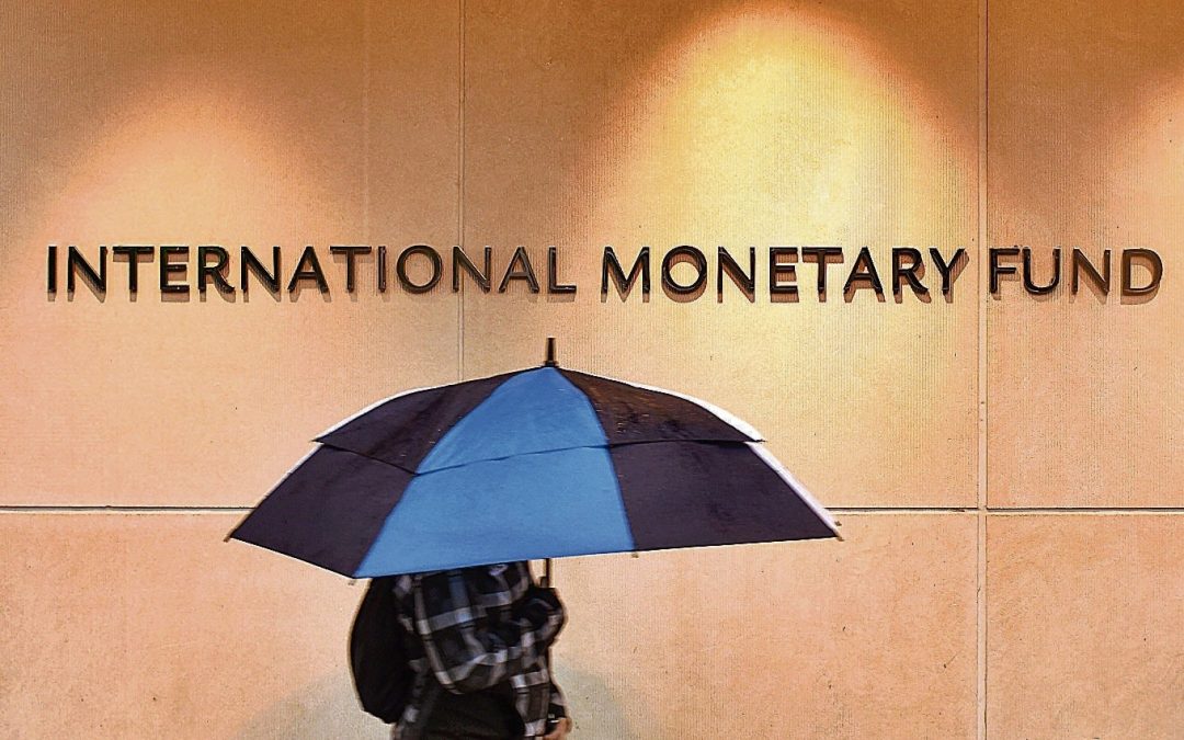 IMF says it was not consulted on El Salvador bond condition involving it — El FMI dice que no fue consultado sobre condición de bono de El Salvador que lo involucra