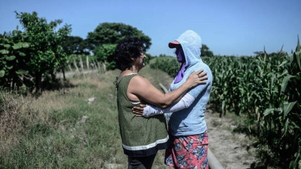 Bajo Lempa Residents Ask Prosecutor’s Office to Allow Them to Defend Themselves — Los pobladores del Bajo Lempa piden a la Fiscalía poder defenderse