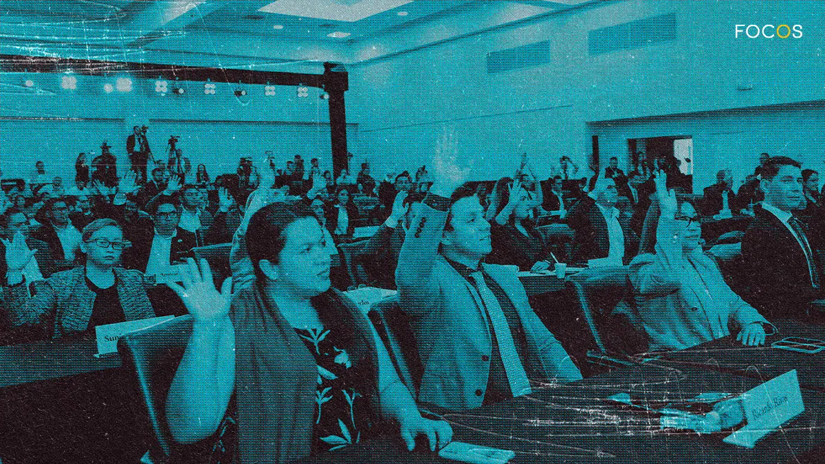 Coup-plotting deputies end legislature granting themselves powers to reform the Constitution in the next period — Diputados golpistas despiden legislatura dándose potestades para reformar la Constitución en siguiente periodo