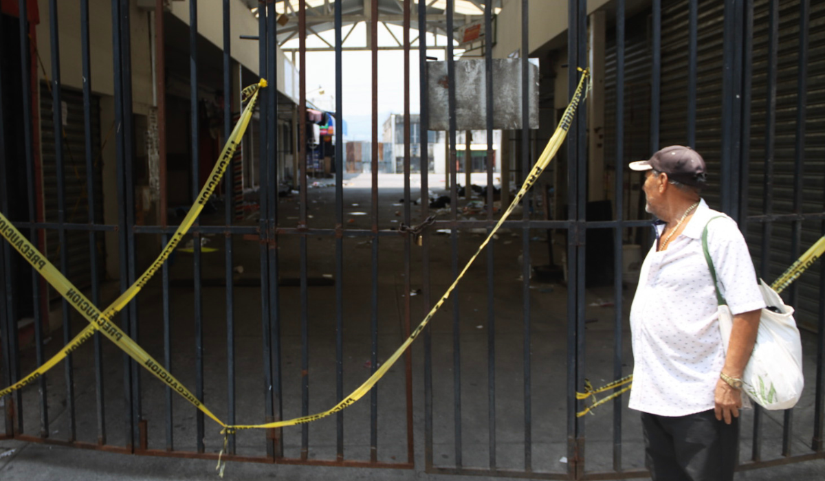 “The Expropriation Law was applied to us”: formally evicted merchant from the historic center — “Nos aplicaron la ley de expropiación”: comerciante formal desalojado del centro histórico