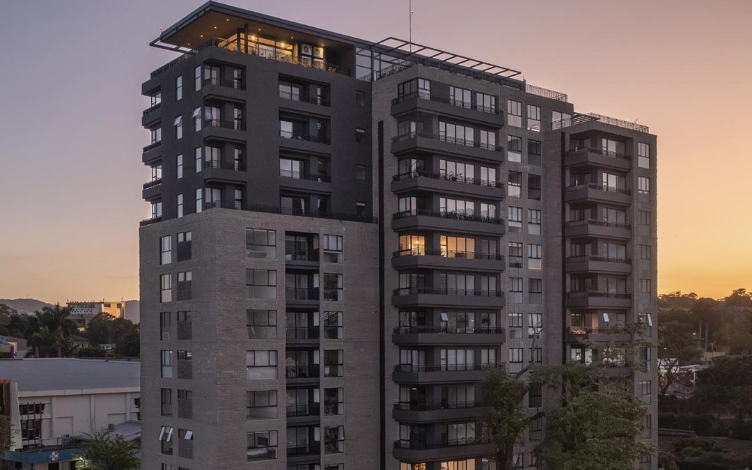 New housing market is only for those earning more than $3,000 a month — El mercado de vivienda nueva en el país solo es para quienes ganen más de $3,000 al mes