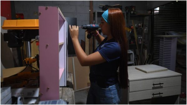 El Salvador ranks among countries with the lowest job quality in Latin America — El Salvador está entre los países con menor calidad de trabajo en América Latina