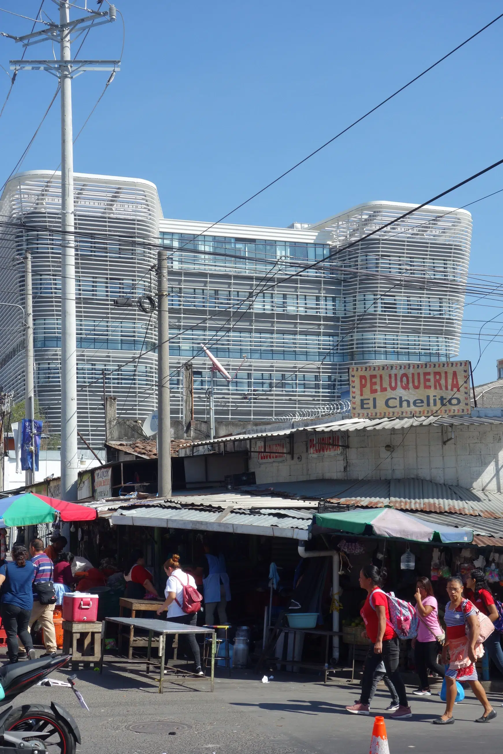 El Salvador’s country risk increases after debt issuance — El riesgo país de El Salvador sube después de emisión de deuda
