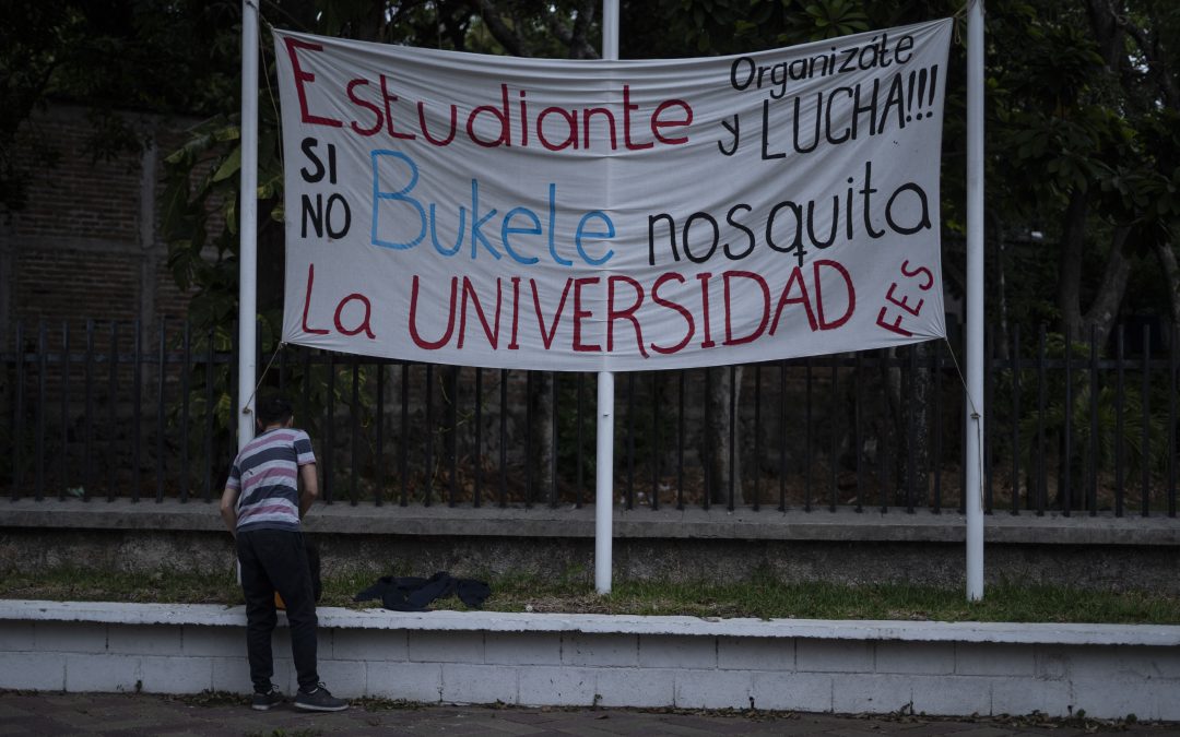 Layoffs and Risks to UES Autonomy, According to Organizations — Despidos y riesgos a la autonomía de la UES, según organizaciones