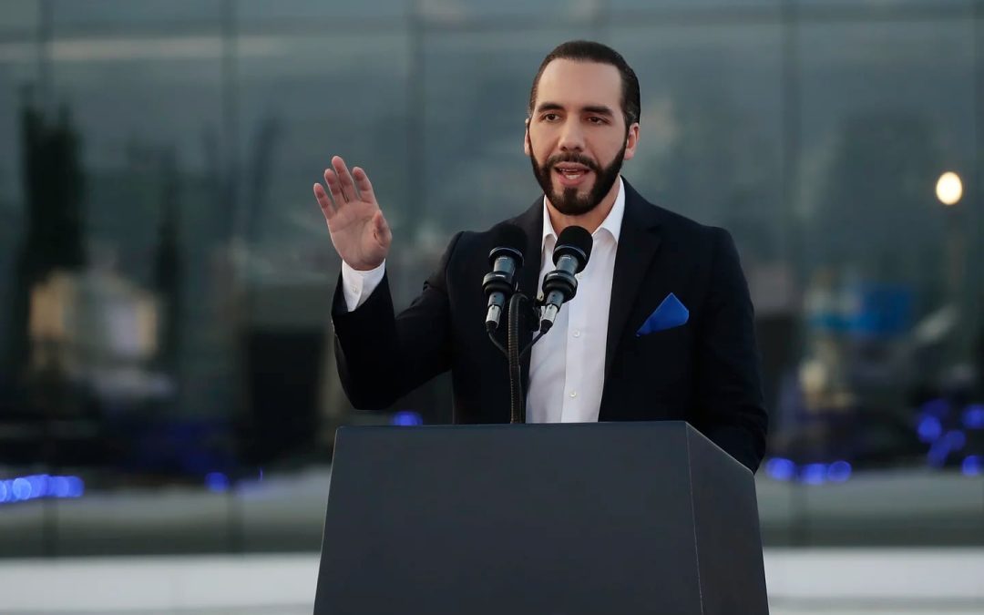 Bukele begins his controversial second term with total power but with rising poverty and persecution of opponents and journalists — Bukele comienza su polémico segundo mandato con poder total pero con pobreza en alza y persecución a opositores y periodistas