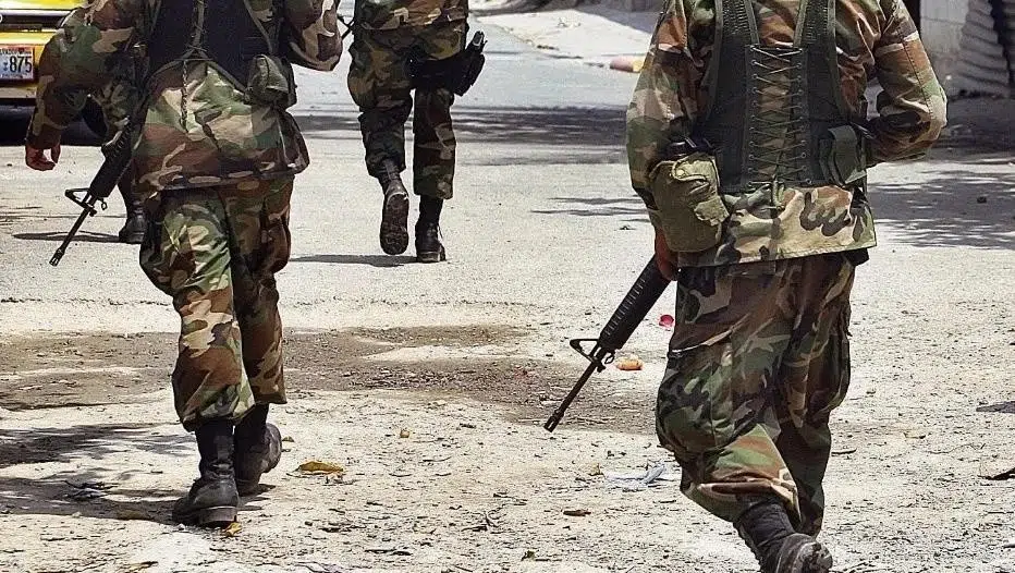 Defenders criticize acquittal of soldiers involved in rape of a girl in Mizata and argue it fosters impunity — Defensoras critican absolución de militares implicados en la violación de una niña en Mizata y sostienen que fomenta la impunidad