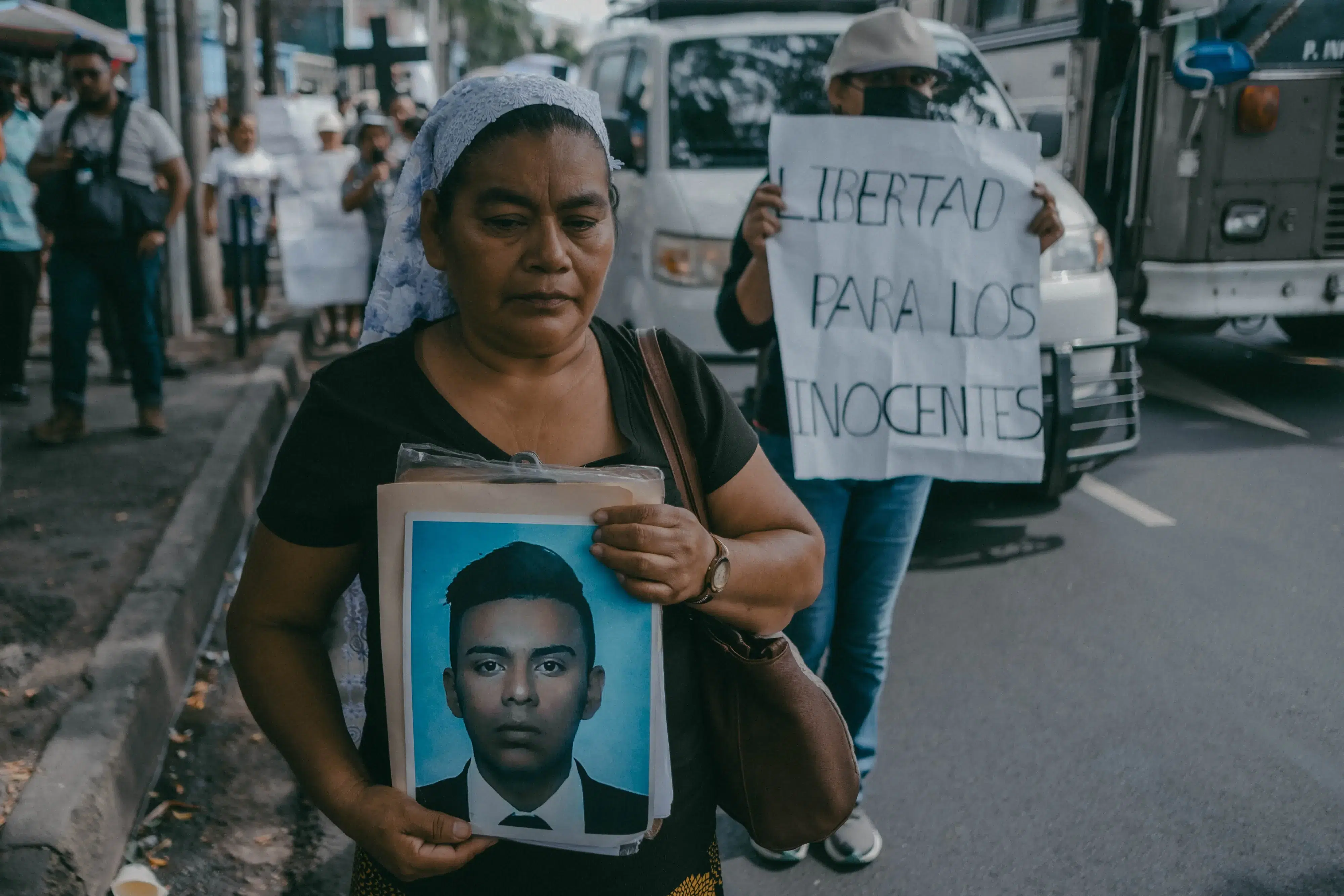 “Your Child Does Not Exist Here” — “Su hijo no existe aquí”