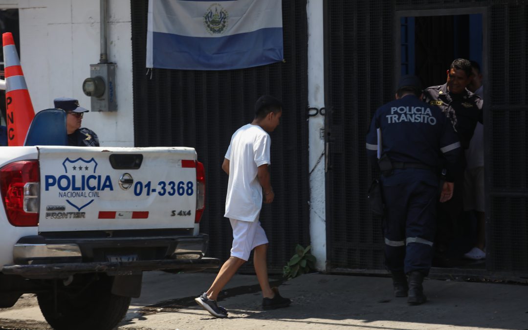 Over 3,000 Minors Detained and Subjected to Human Rights Violations During Bukele’s State of Exception — Más de 3.000 menores detenidos y sometidos a violaciones de derechos humanos durante el estado de excepción de Bukele