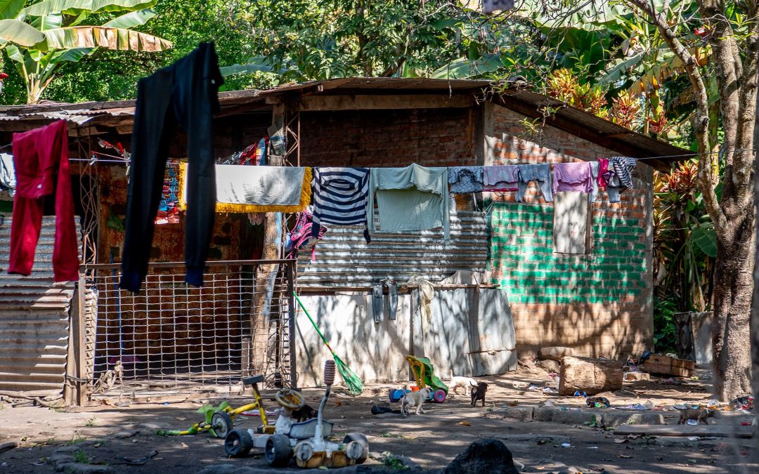 Public debt rises by $72 every second during Bukele’s presidency — Deuda pública aumenta $72 cada segundo en presidencia de Bukele