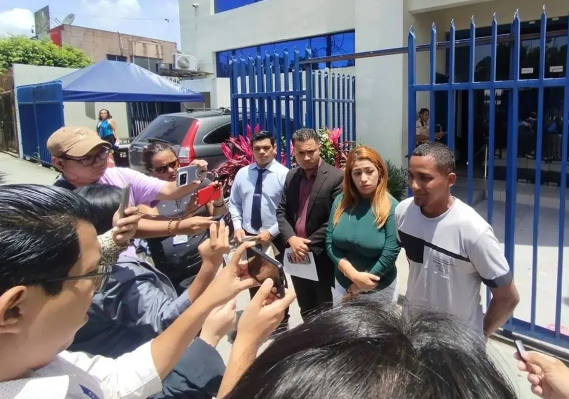 Recent Reports Highlight Hundreds of Deaths and Torture in El Salvador’s Prisons Amid Bukele’s Denial Before the IACHR — Los últimos informes sobre centenares de muertes y torturas en las cárceles de El Salvador y la negación de Bukele ante la CIDH