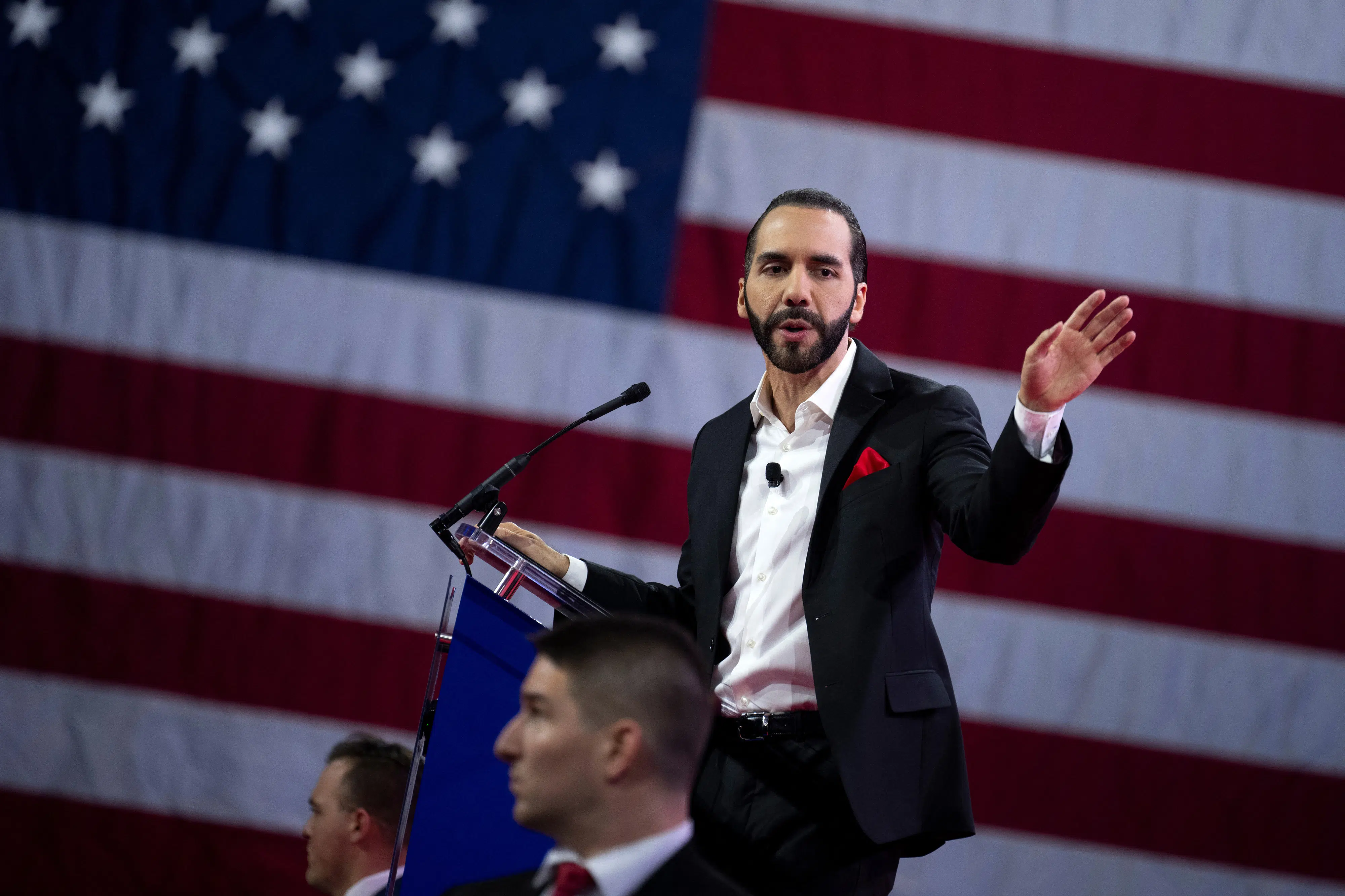 Nayib Bukele, 2028 Republican Frontrunner — Nayib Bukele, el favorito republicano para 2028