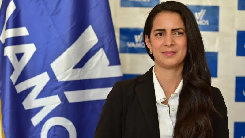Claudia Ortiz Denies Abusing Budget, Points Out That Board Approves Payrolls — Claudia Ortiz rechaza que haya abusado del presupuesto y señala que la directiva aprueba las planillas