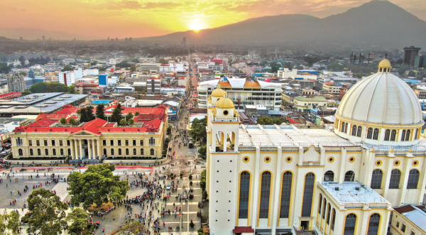 Heritage Law Reform To Take Effect in November — Reforma a ley de patrimonio entrará en vigencia en noviembre