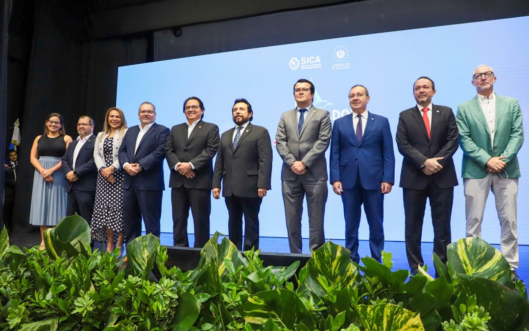 Bukele Scraps Agenda 2030 from New Development Council — Bukele elimina Agenda 2030 de nuevo Consejo de Desarrollo
