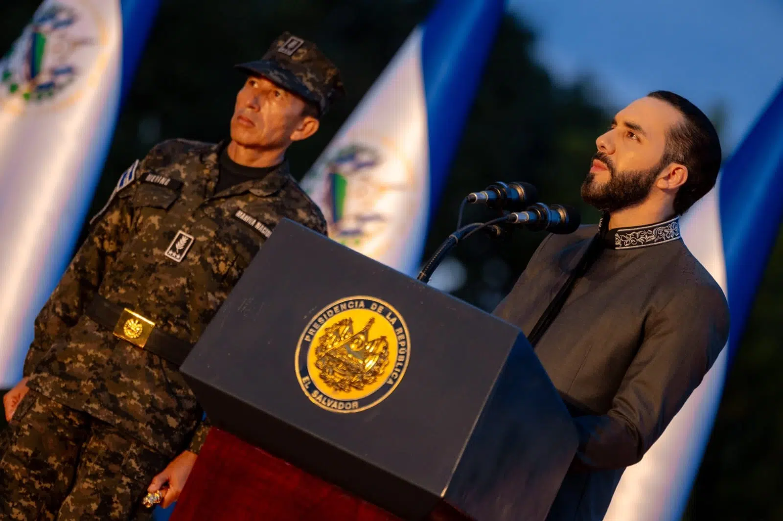 Truths and Falsehoods in Bukele’s September 15 Speech — Lo cierto y lo falso del discurso de Bukele del 15 de septiembre