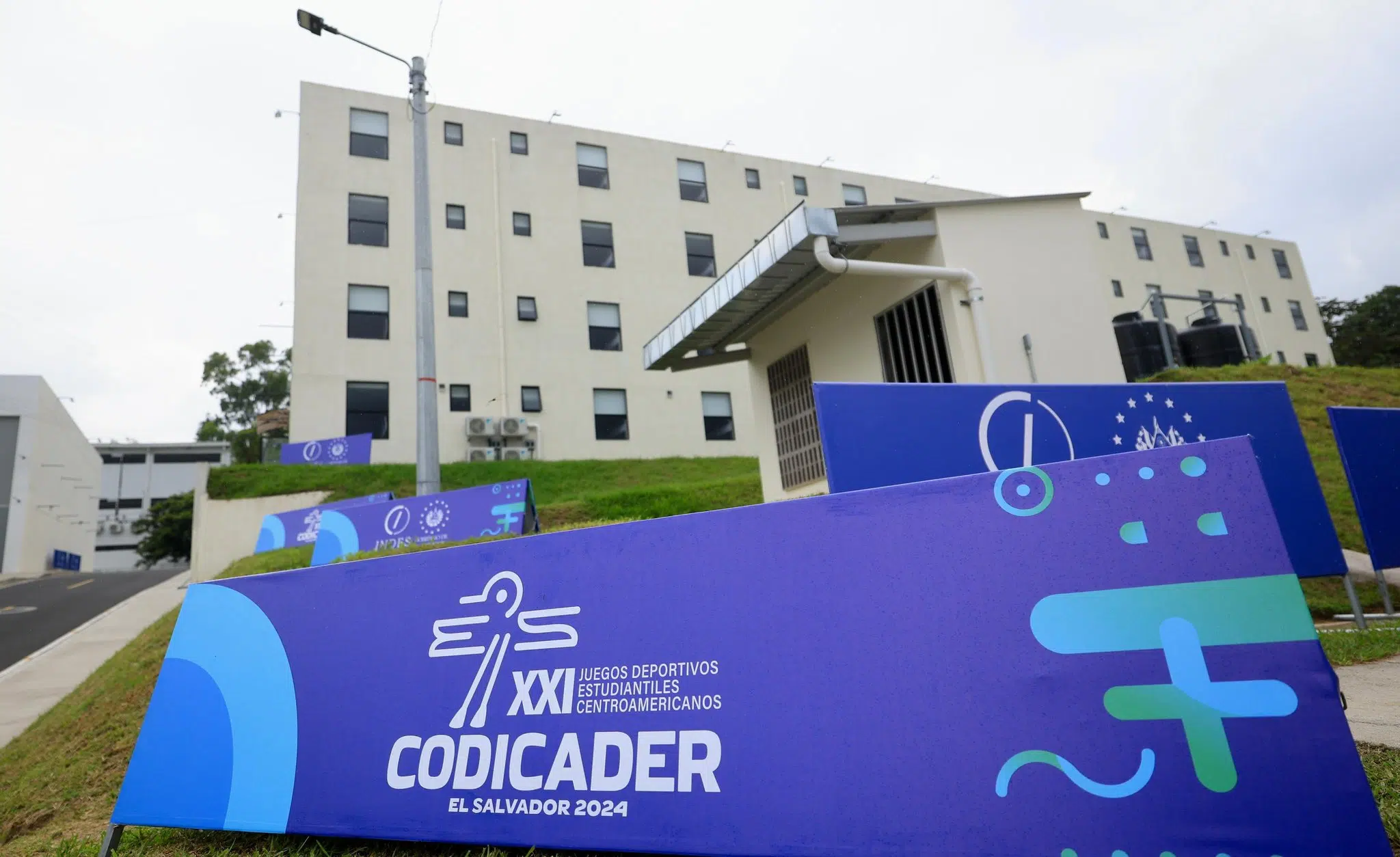 University of El Salvador to Host Around 1,800 People for the Codicader Games — UES será el hospedaje de unas 1,800 personas para los Juegos Codicader