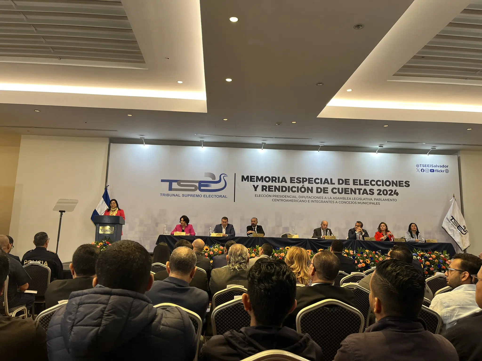Supreme Electoral Tribunal Magistrate Election Raises Questionability Concerns — Elección de magistrados TSE suma elementos para la cuestionabilidad