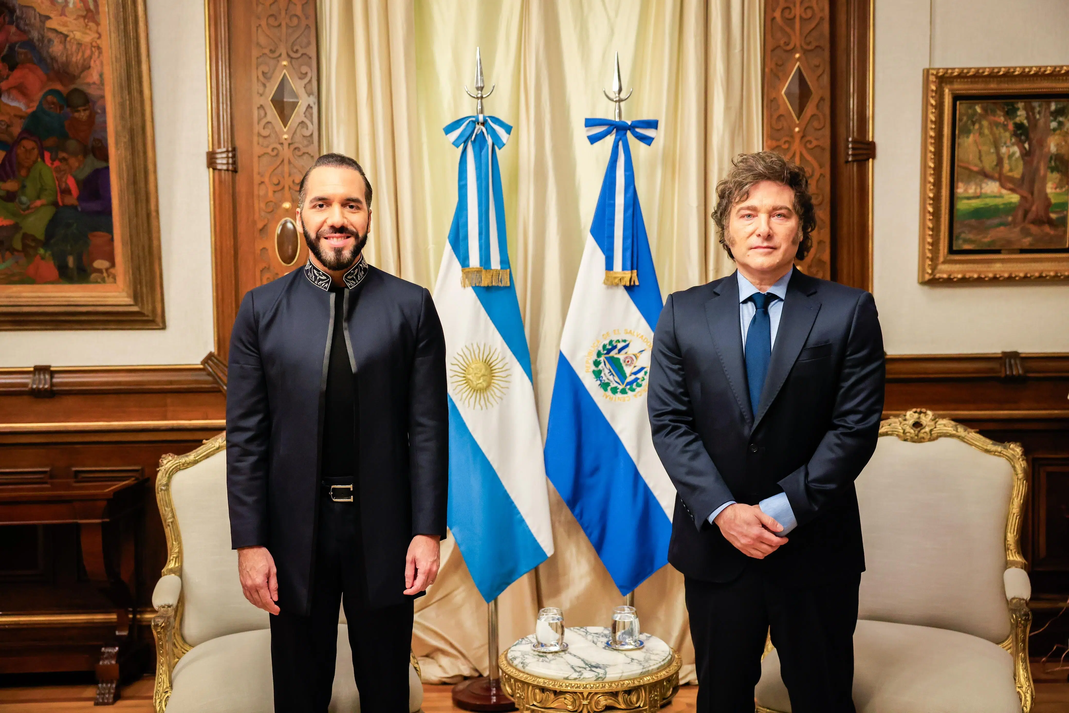 El Salvador Imports Beef from Argentina — El Salvador importa cargamento de carne desde Argentina