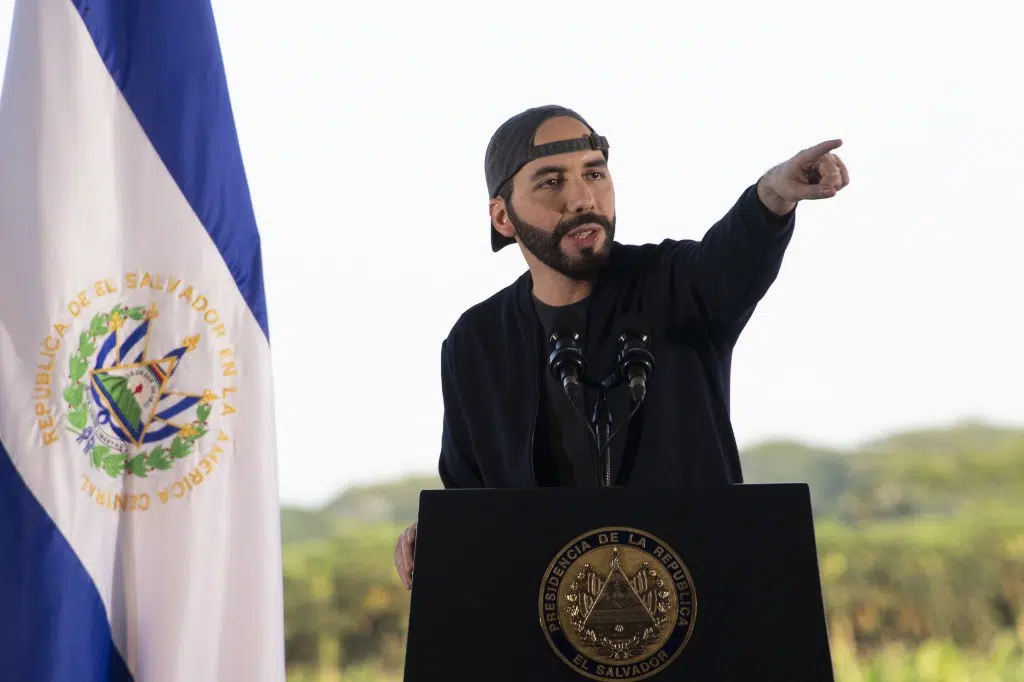 Bukele Attacks Bachelet for Her Opinion on Human Rights in El Salvador — Bukele ataca a Bachelet por opinar sobre DDHH en El Salvador