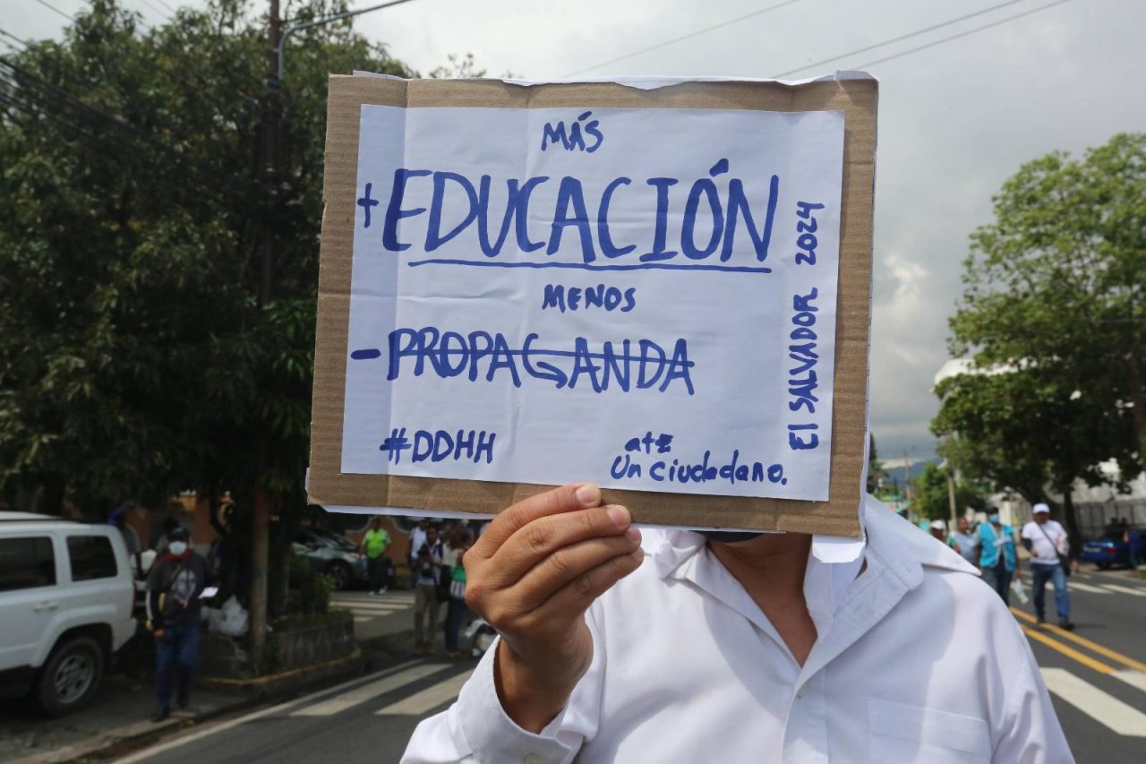 Teachers on Idalia Zúniga's Case: It Is a Condemnable Act — Docentes ...