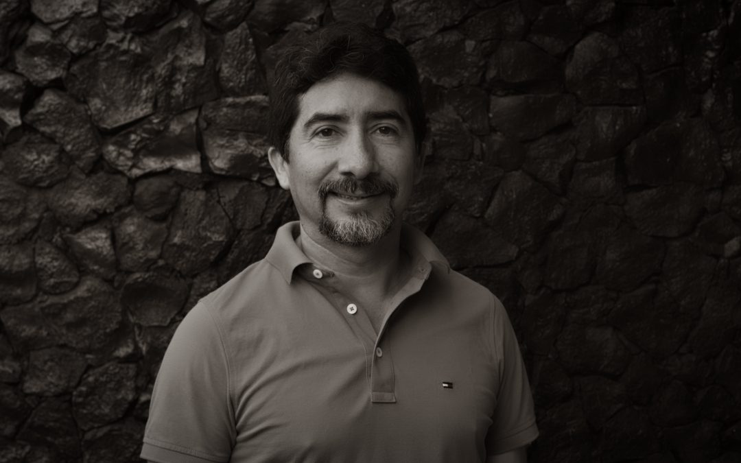 “Police Harassment” Against Ricardo Vaquerano’s Mother Denounced — Denuncian “acoso policial” a la madre de Ricardo Vaquerano