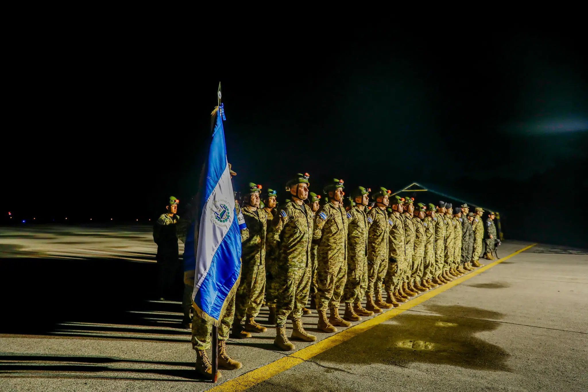 Costa Rica Congress Demands Explanations from Rodrigo Chaves for Entry of Salvadoran Military into Costa Rica — Congreso pide explicaciones a Rodrigo Chaves por ingreso de militares salvadoreños al país