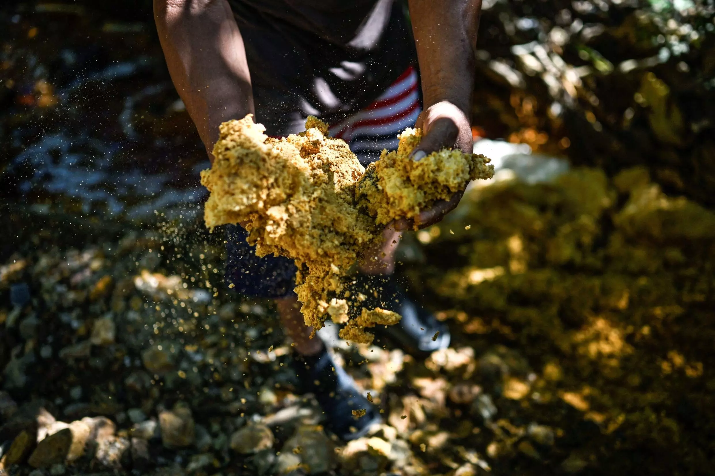 ‘The Water Looks Like Orange Juice’: Fear in El Salvador Over the Return of Metallic Mining — ‘El agua está color jugo de naranja’: temor en El Salvador por el regreso de la minería metálica