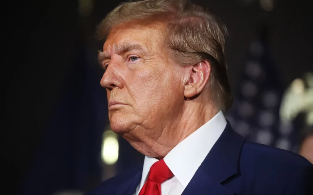 Trump Team Backchannels With Mexico, El Salvador on Deportations — El equipo de Trump establece canales de comunicación con México y El Salvador sobre deportaciones